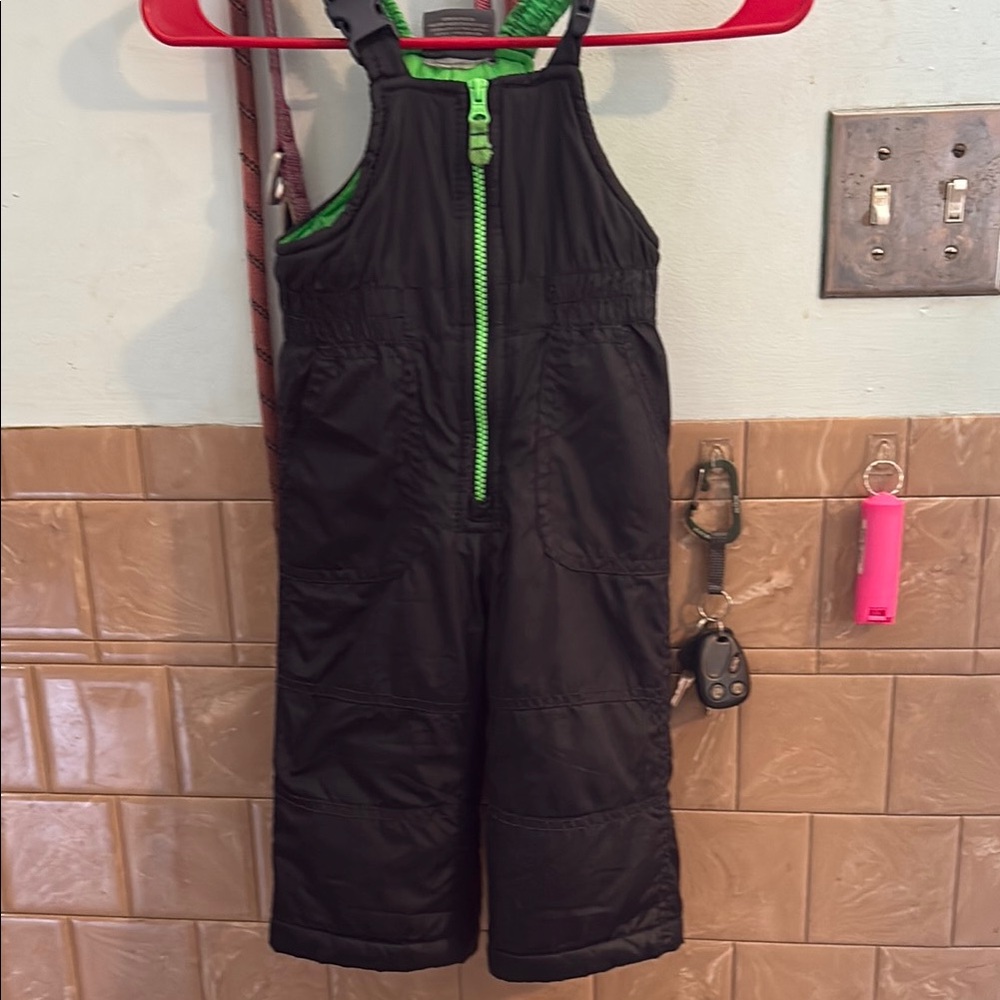 Northwest Black and Green Overalls for Versatile Wear